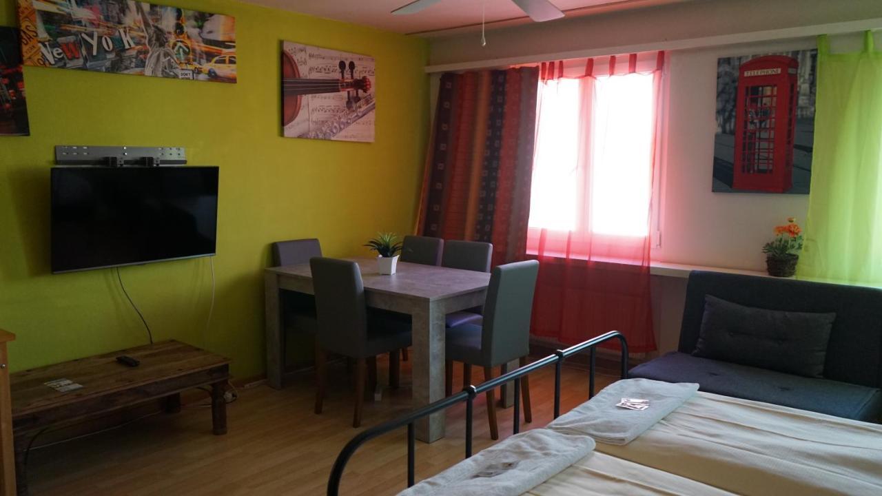 Hotel & Backpackers Zak Schaffhausen Luaran gambar