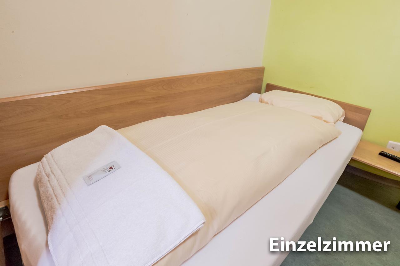 Hotel & Backpackers Zak Schaffhausen Luaran gambar