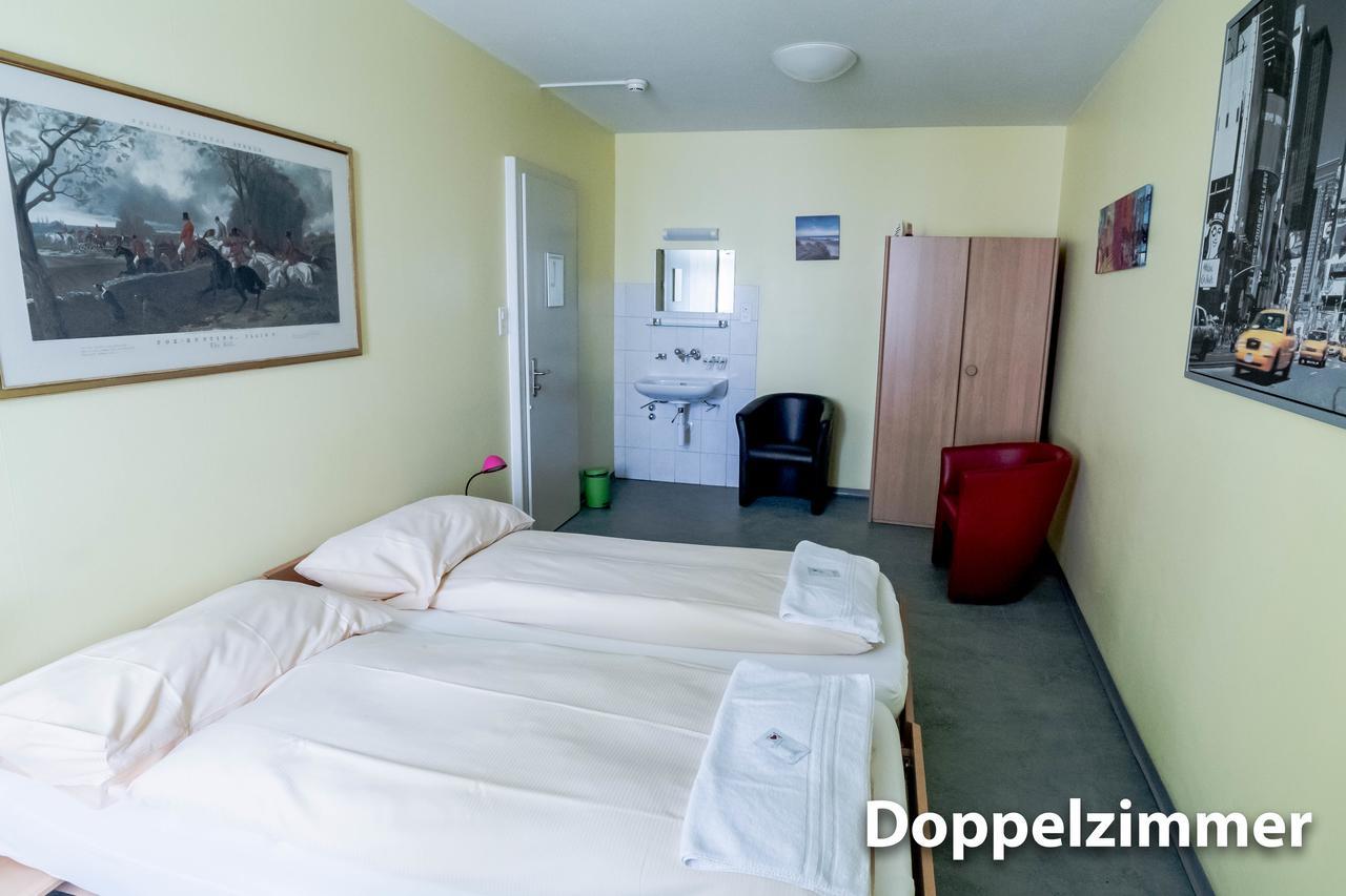 Hotel & Backpackers Zak Schaffhausen Luaran gambar